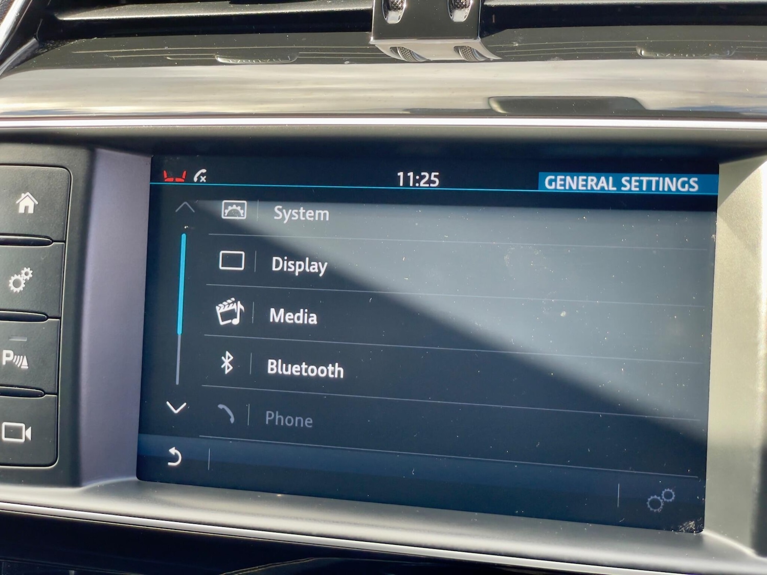 Used Jaguar F-Pace 2017 for sale - 76059322: Photo 57