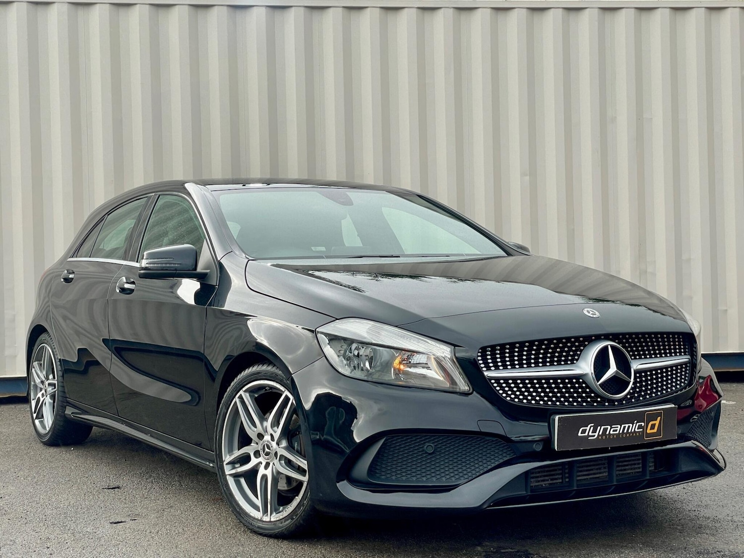 Used Mercedes-Benz A-Class 2018 for sale - 76349323: Photo 2