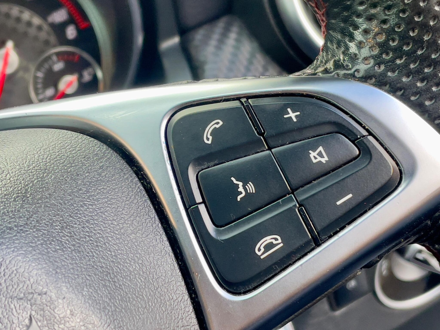 Used Mercedes-Benz A-Class 2018 for sale - 76349323: Photo 44