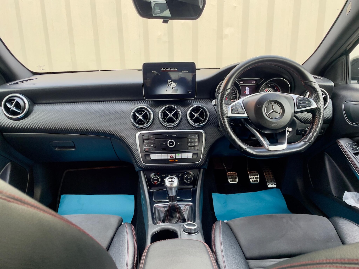 Used Mercedes-Benz A-Class 2018 for sale - 76349323: Photo 9