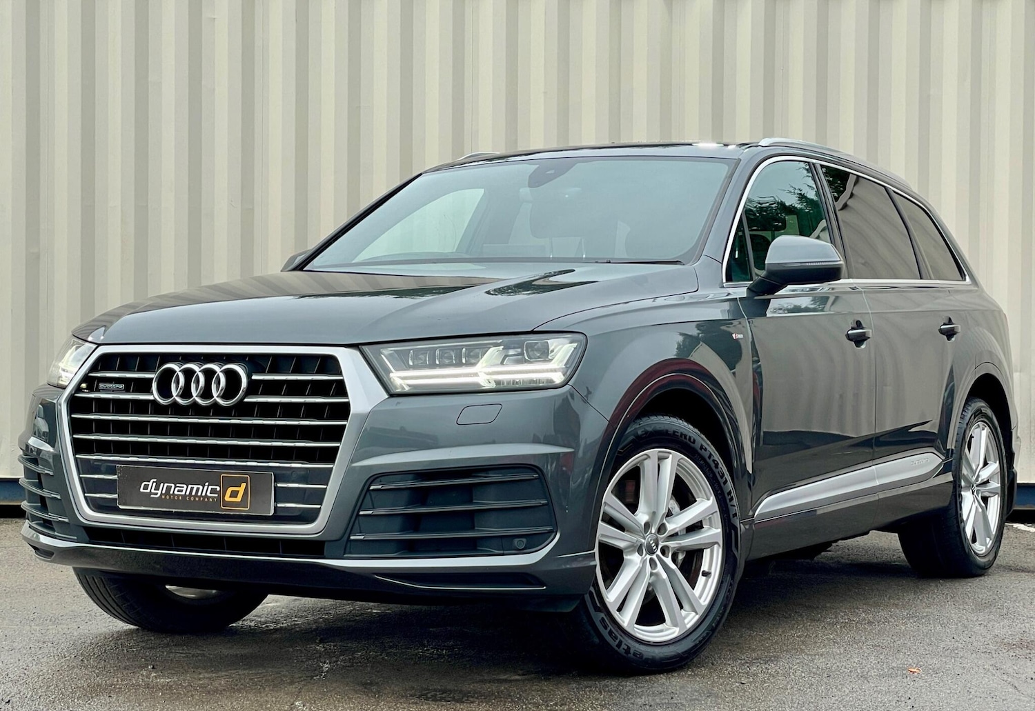 Used Audi Q7 for sale - 76728140: Photo 1