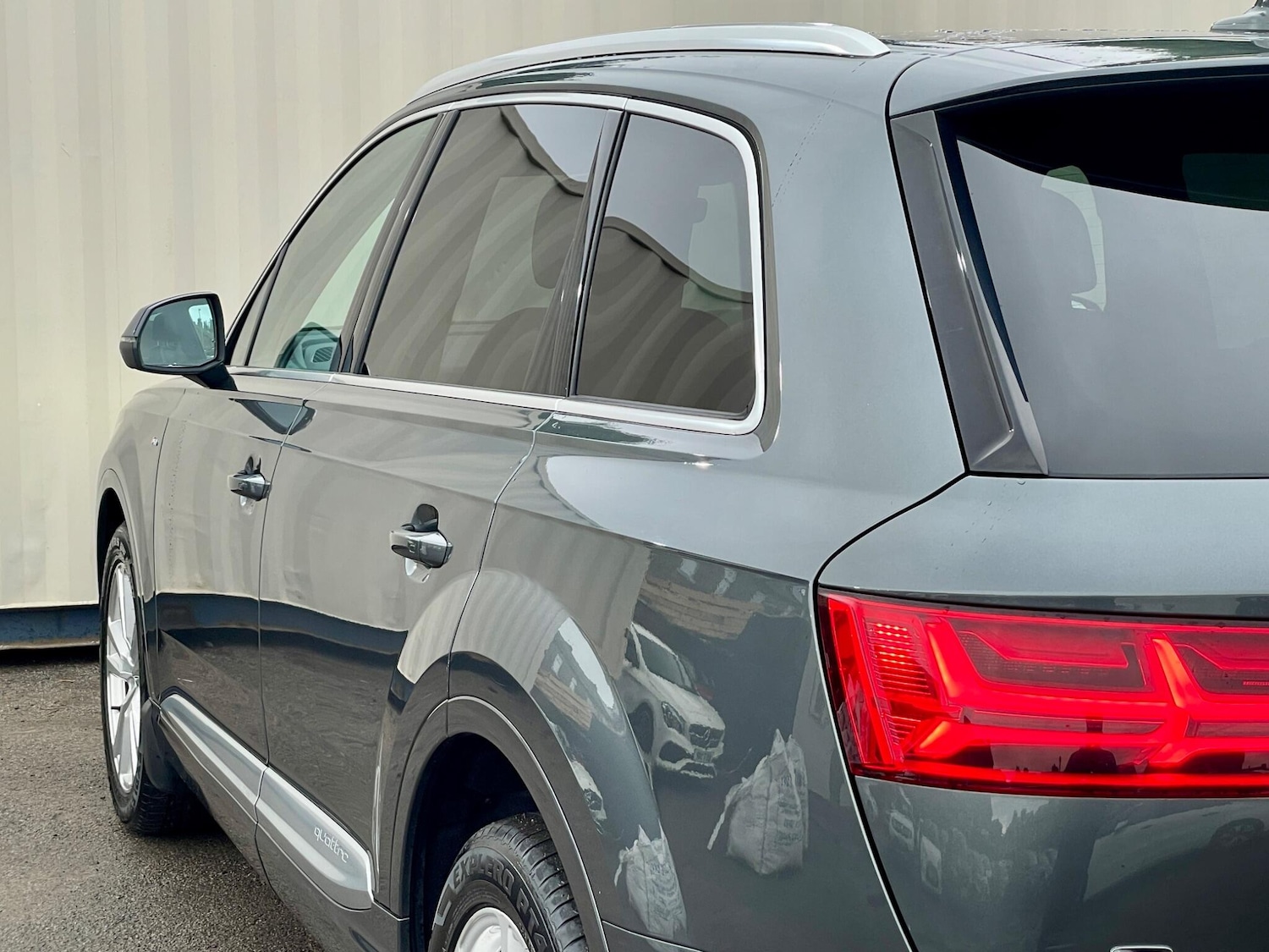 Used Audi Q7 for sale - 76728140: Photo 15