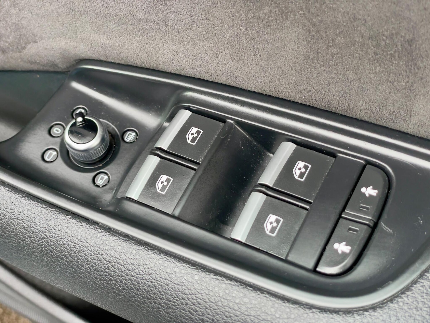 Used Audi Q7 for sale - 76728140: Photo 32