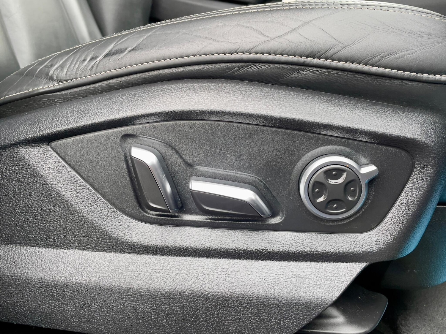 Used Audi Q7 for sale - 76728140: Photo 38