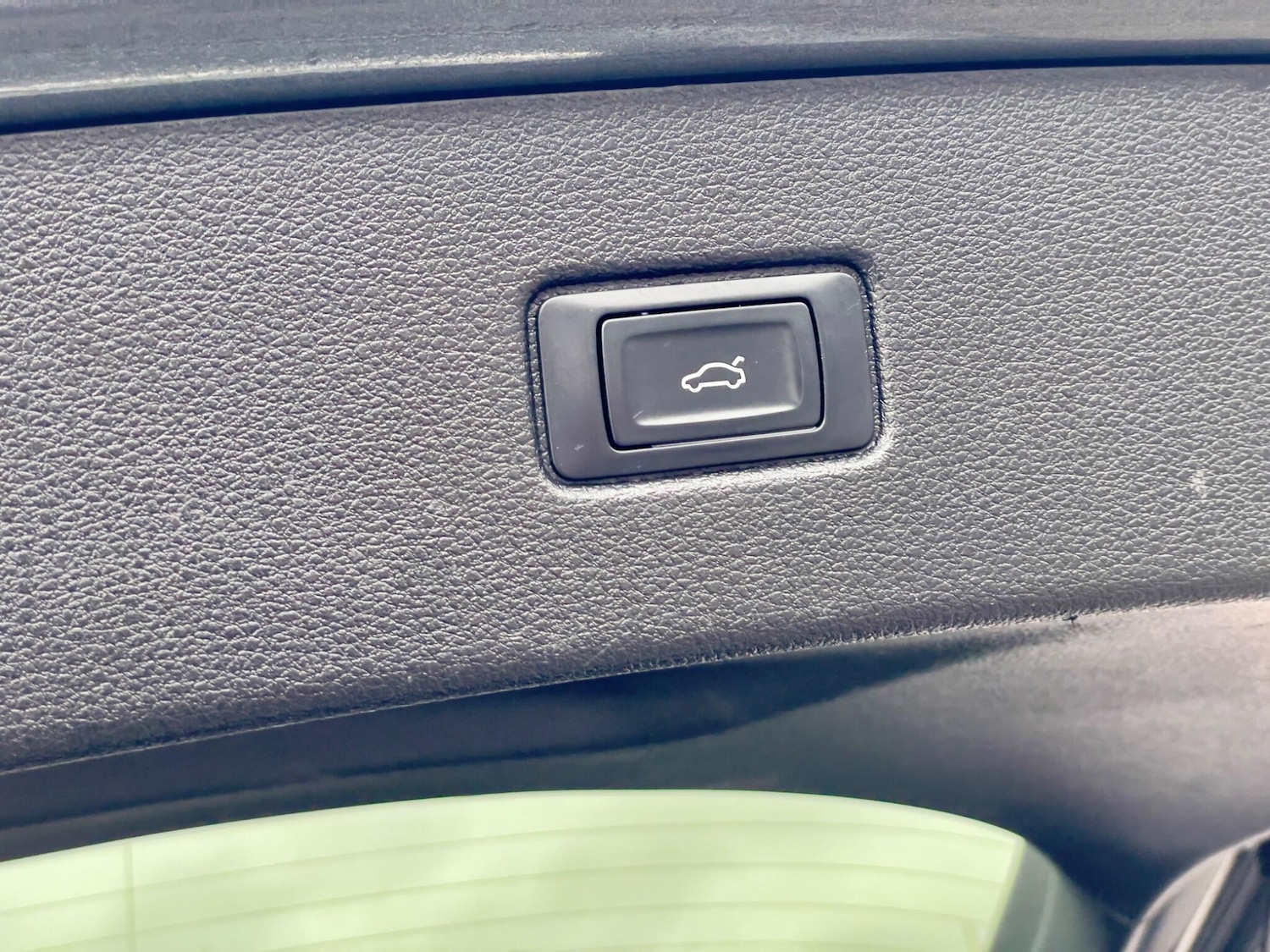 Used Audi Q7 for sale - 76728140: Photo 43