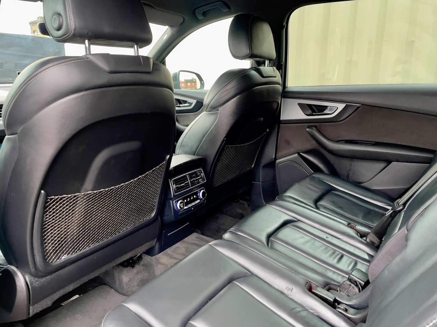 Used Audi Q7 for sale - 76728140: Photo 45