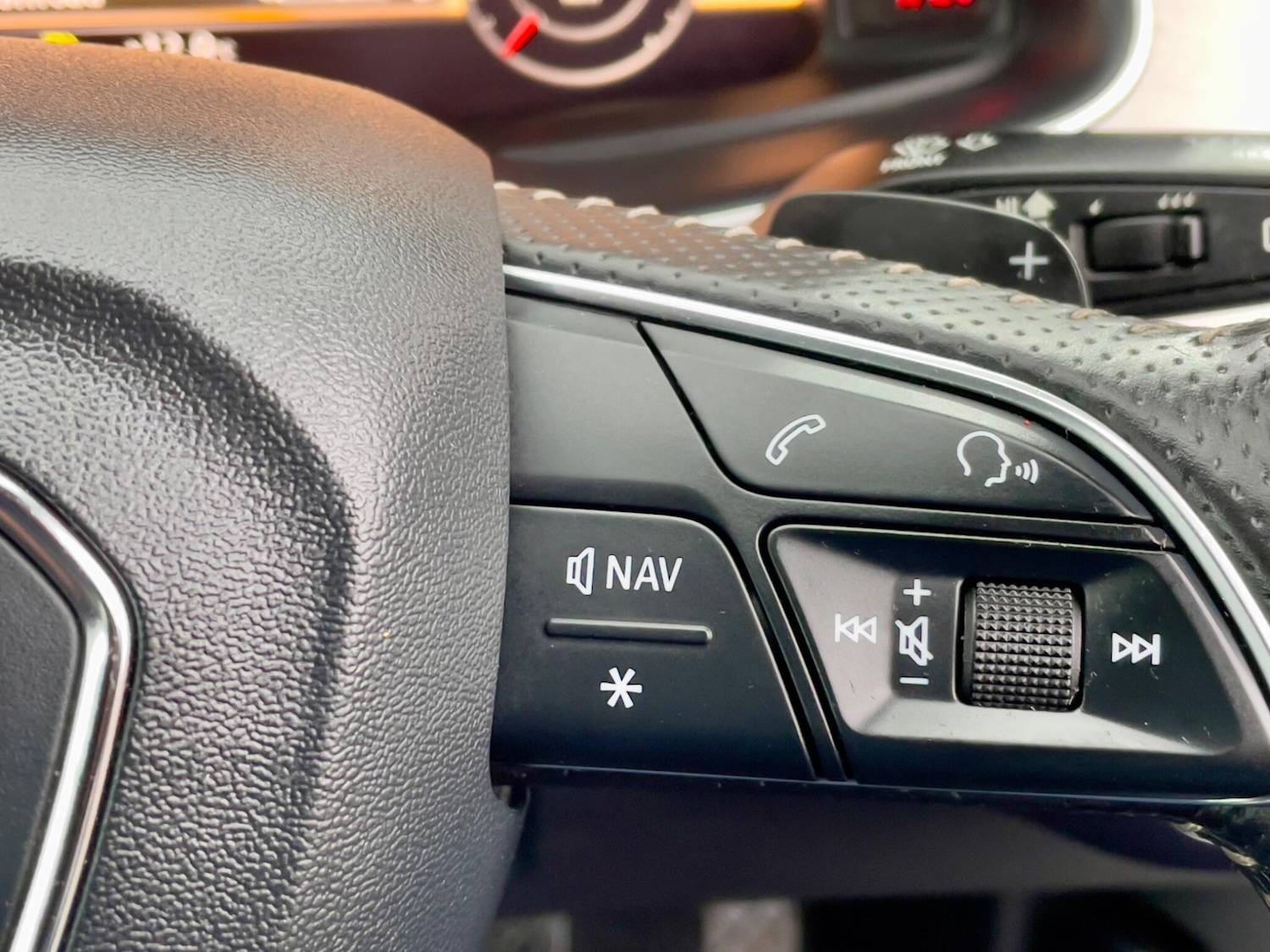 Used Audi Q7 for sale - 76728140: Photo 55