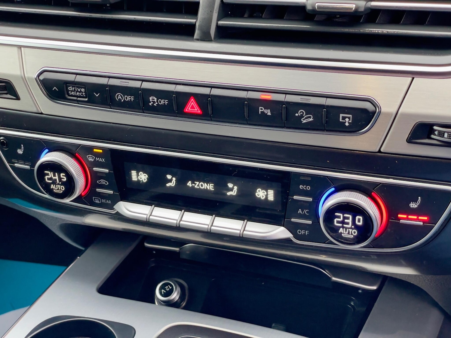 Used Audi Q7 for sale - 76728140: Photo 65