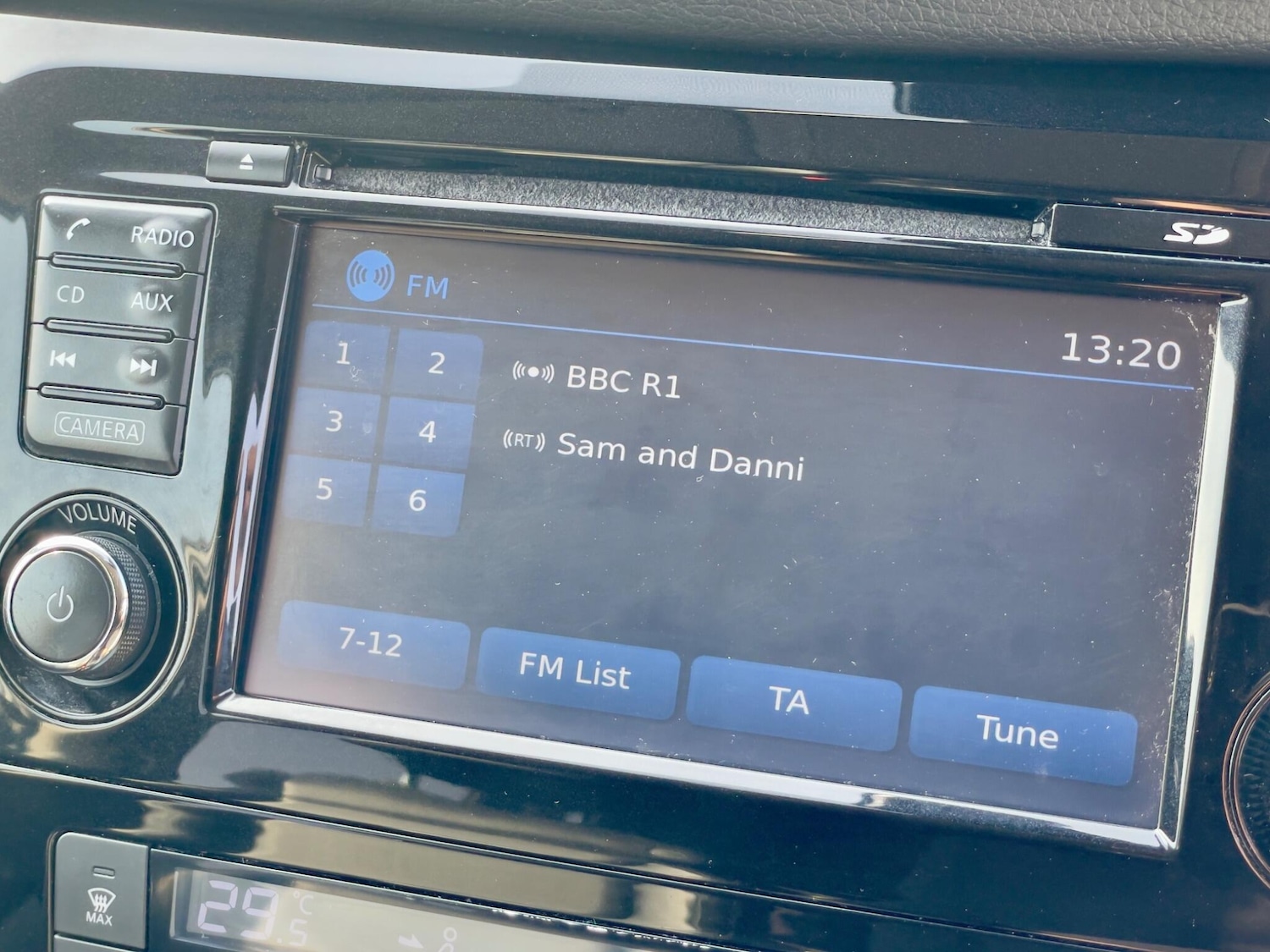 Used Nissan X-Trail for sale - 77993709: Photo 55