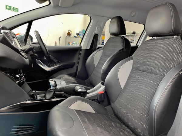 Used Peugeot 2008 2016 for sale - 74945799: Photo 45