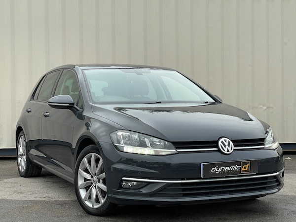 Used Volkswagen Golf 2019 for sale - 76246596: Photo 2