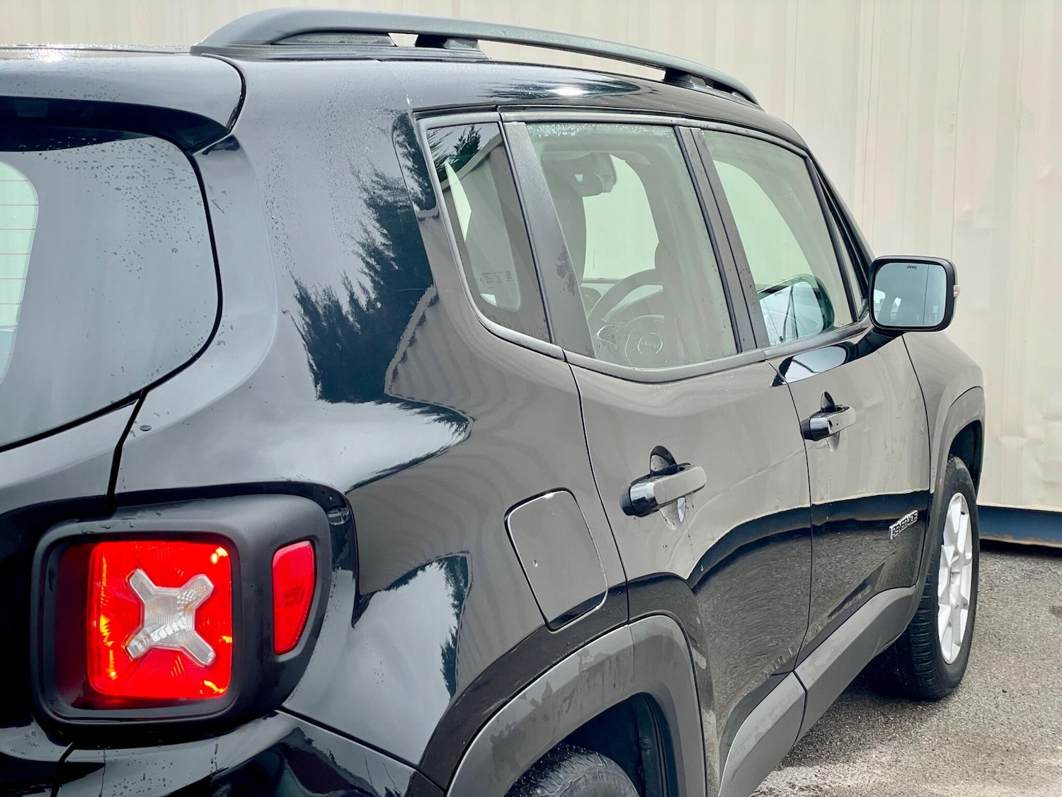 Used Jeep Renegade 2020 for sale - 77331531: Photo 21