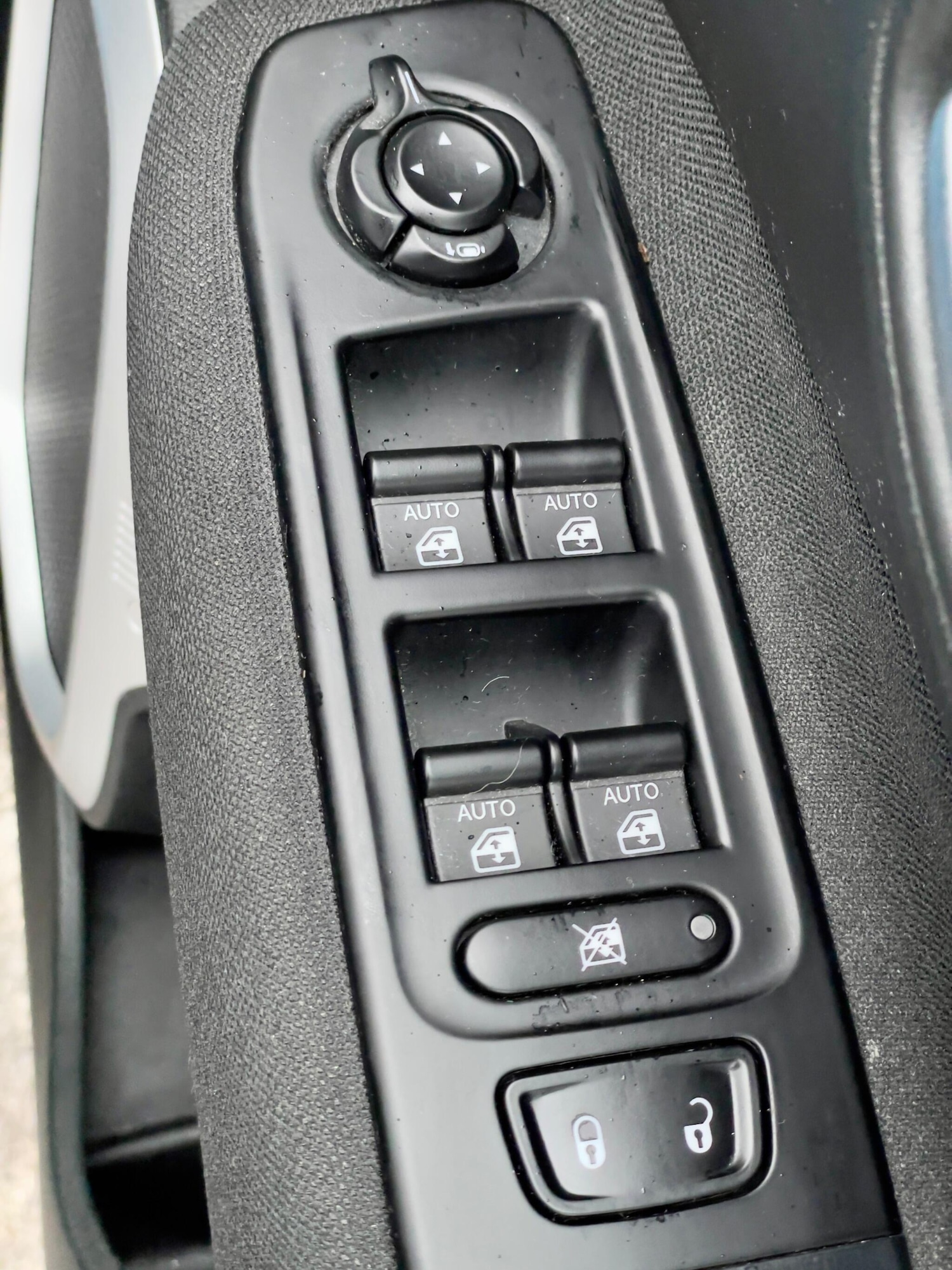 Used Jeep Renegade 2020 for sale - 77331531: Photo 30