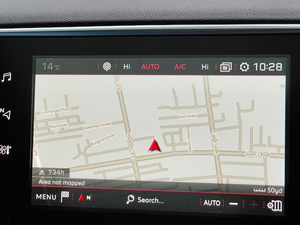 Used Peugeot 308 SW 2018 for sale - 76270984: Photo 11