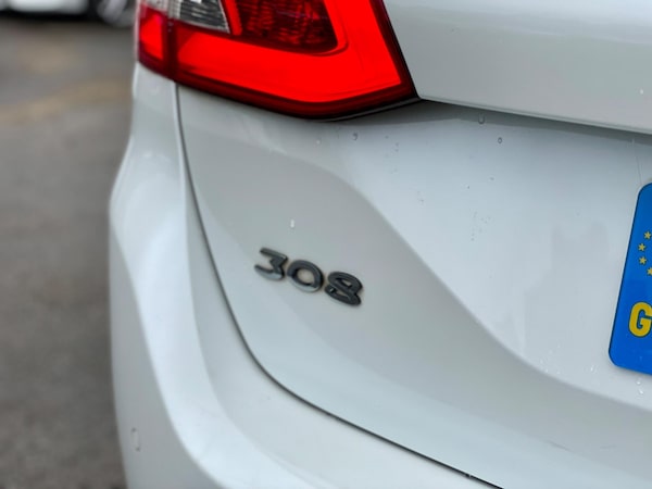 Used Peugeot 308 SW 2018 for sale - 76270984: Photo 23