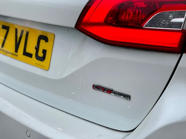 Used Peugeot 308 SW 2018 for sale - 76270984: Photo 24