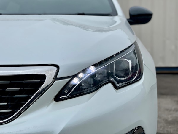 Used Peugeot 308 SW 2018 for sale - 76270984: Photo 28
