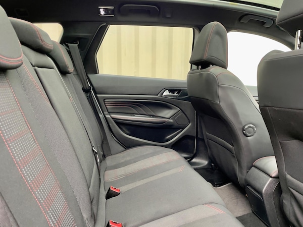 Used Peugeot 308 SW 2018 for sale - 76270984: Photo 36