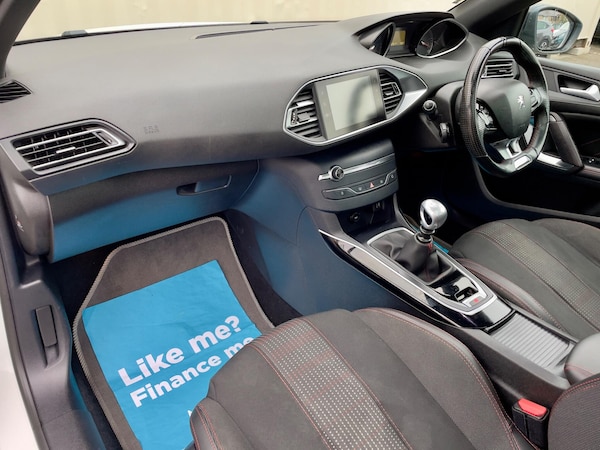 Used Peugeot 308 SW 2018 for sale - 76270984: Photo 42
