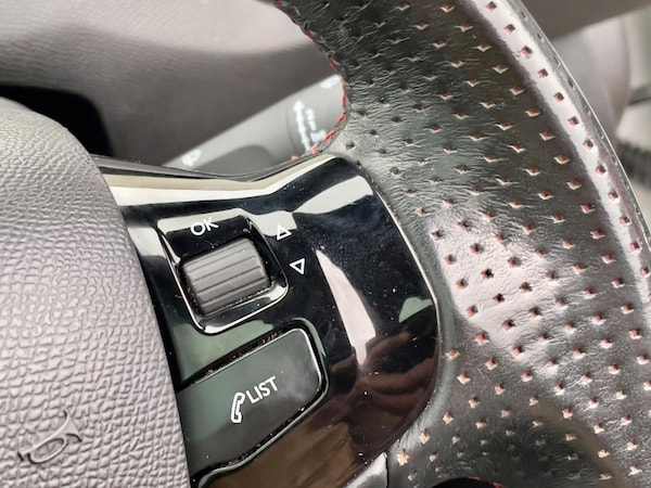 Used Peugeot 308 SW 2018 for sale - 76270984: Photo 46