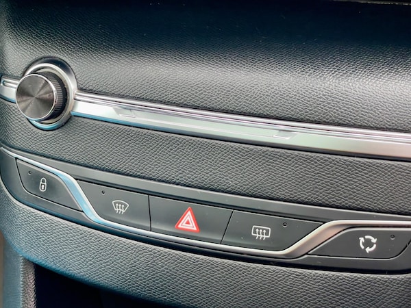 Used Peugeot 308 SW 2018 for sale - 76270984: Photo 56