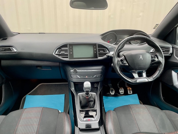 Used Peugeot 308 SW 2018 for sale - 76270984: Photo 9