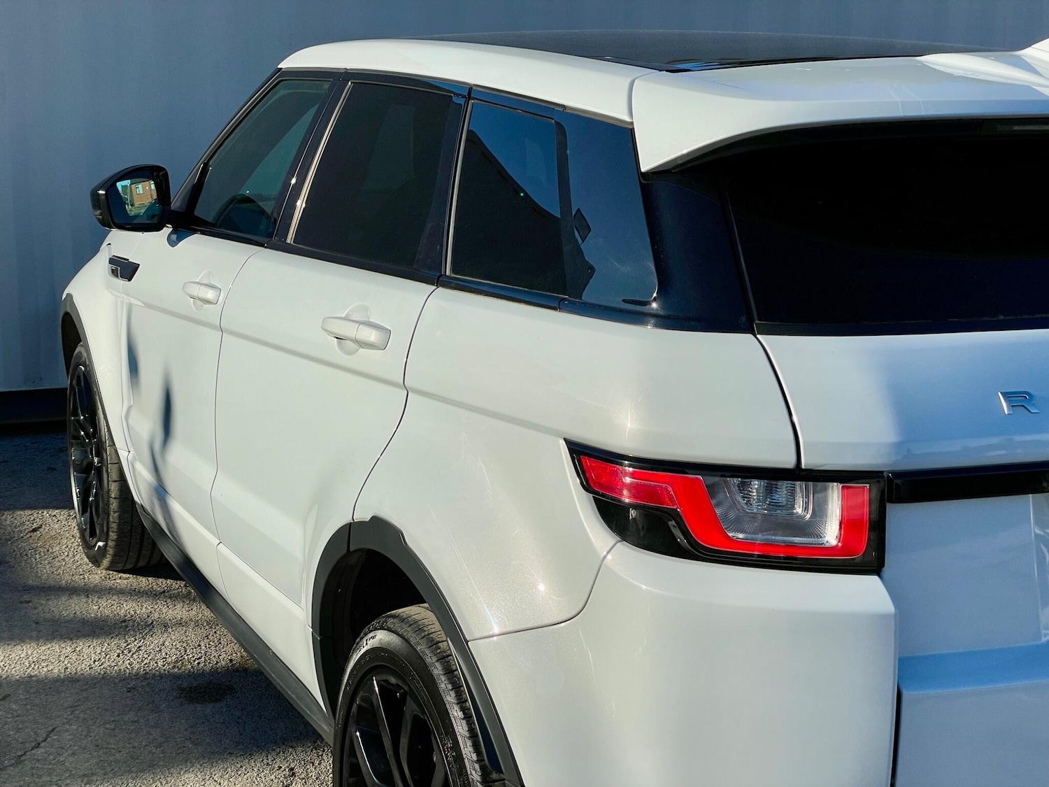 Used Land Rover Range Rover Evoque 2017 for sale - 76645236: Photo 24