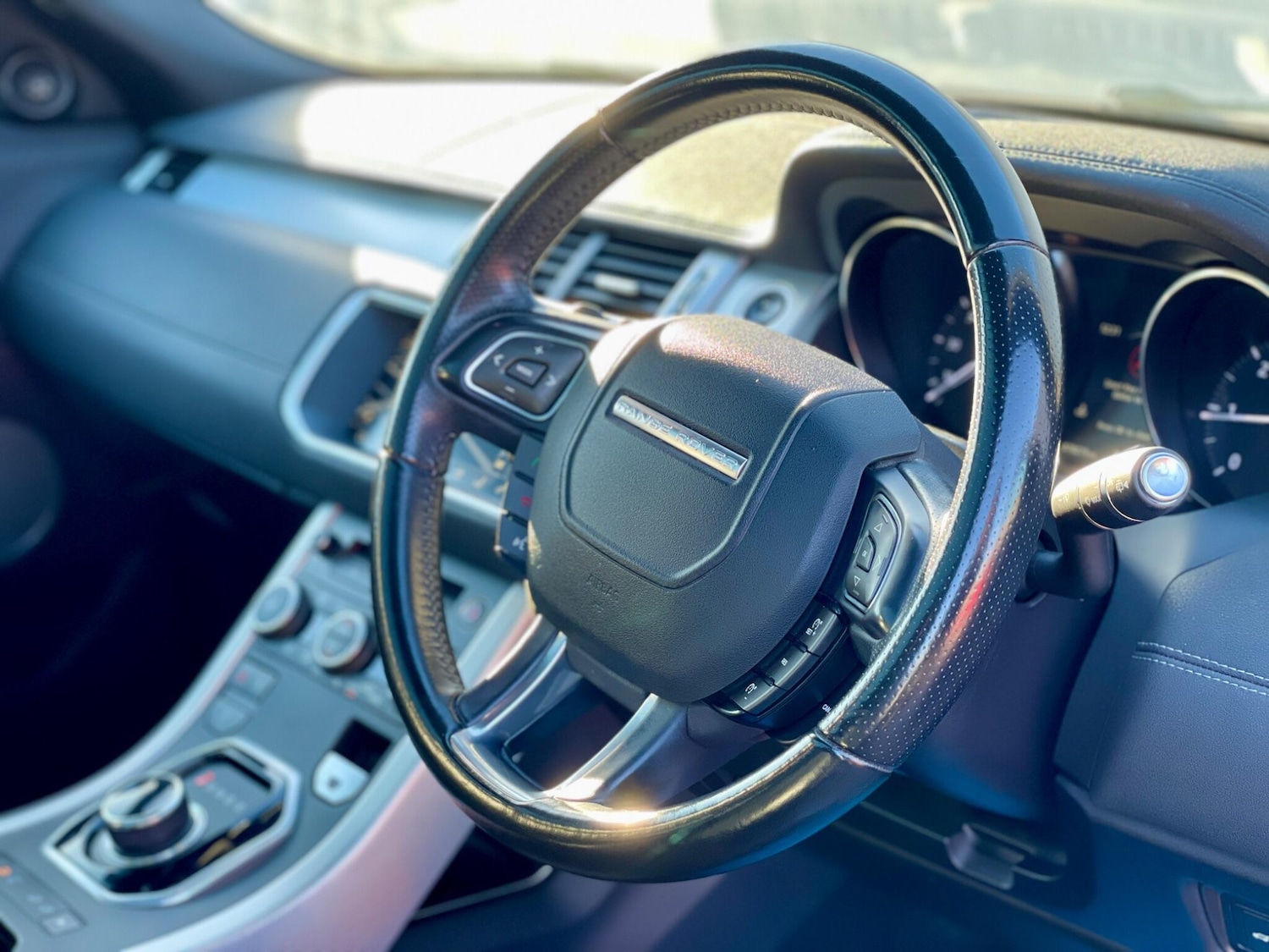 Used Land Rover Range Rover Evoque 2017 for sale - 76645236: Photo 31