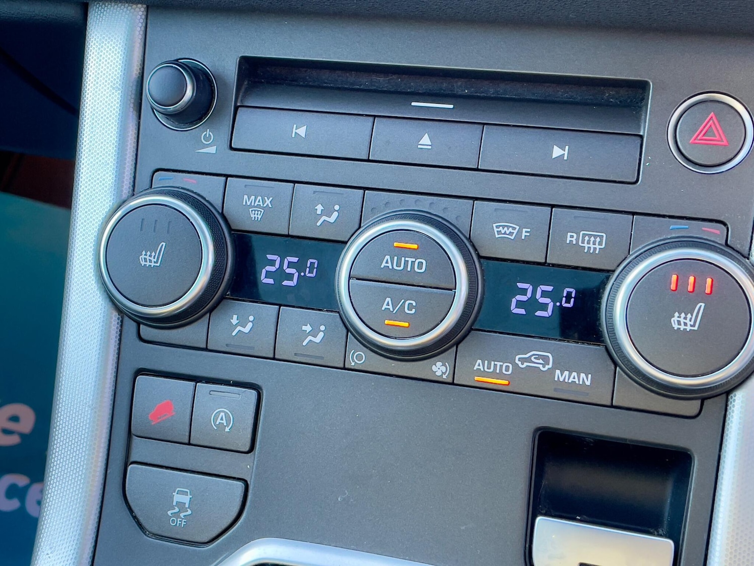 Used Land Rover Range Rover Evoque 2017 for sale - 76645236: Photo 52