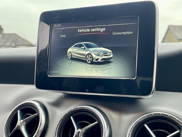 Used Mercedes-Benz CLA 2015 for sale - 76325989: Photo 11