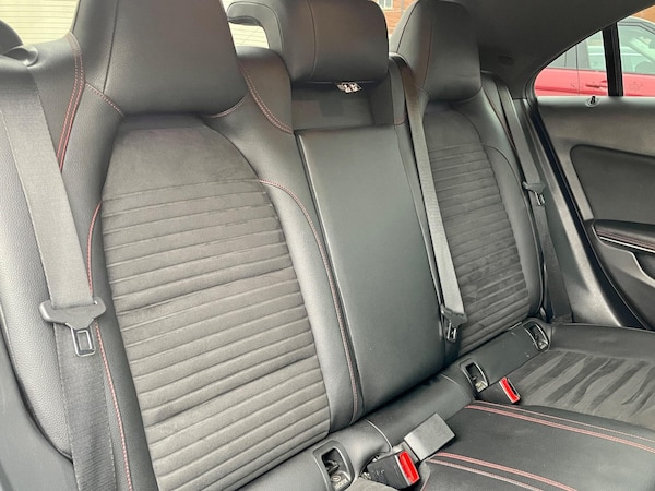Used Mercedes-Benz CLA 2015 for sale - 76325989: Photo 8