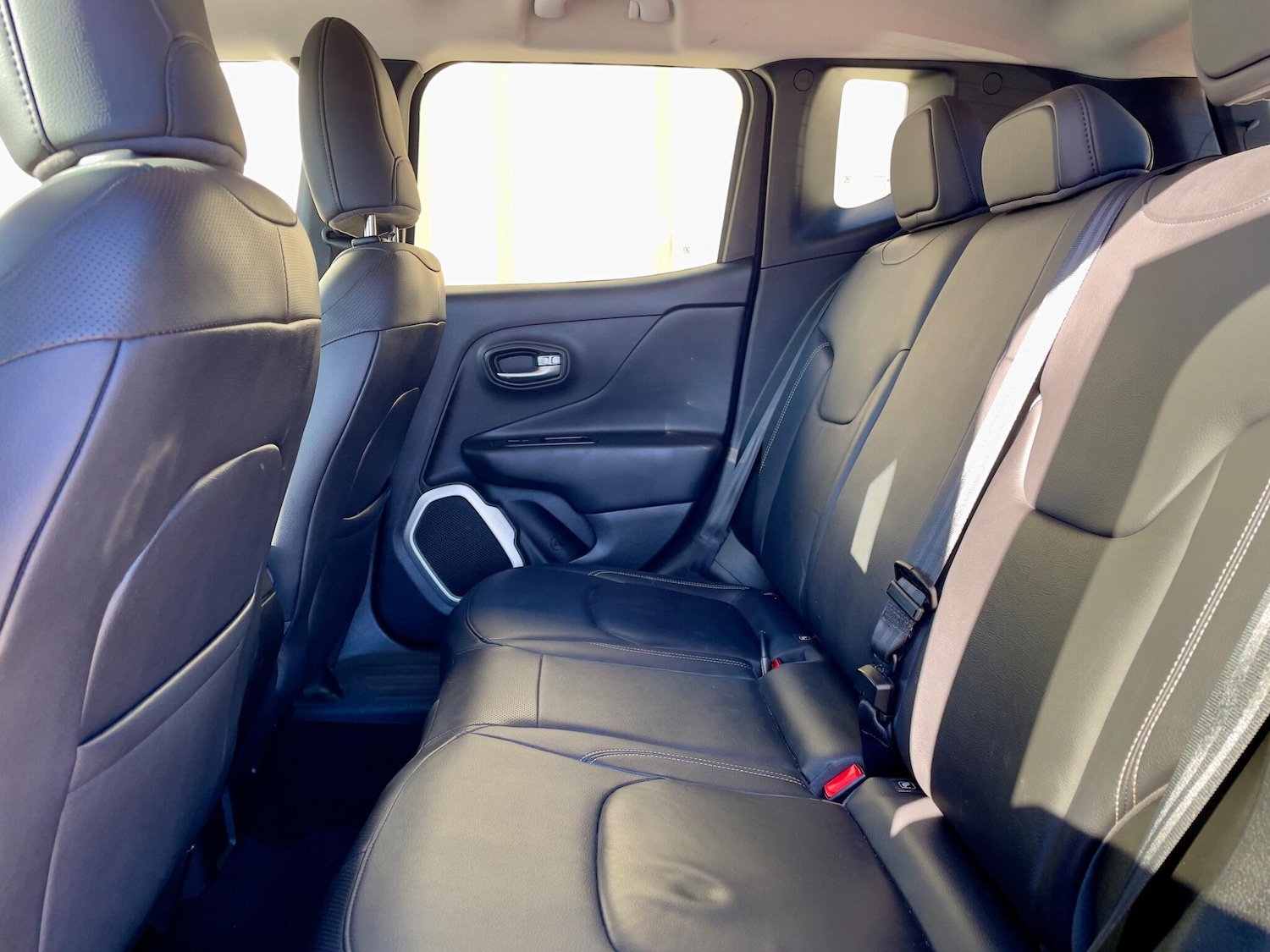 Used Jeep Renegade 2015 for sale - 76043146: Photo 37