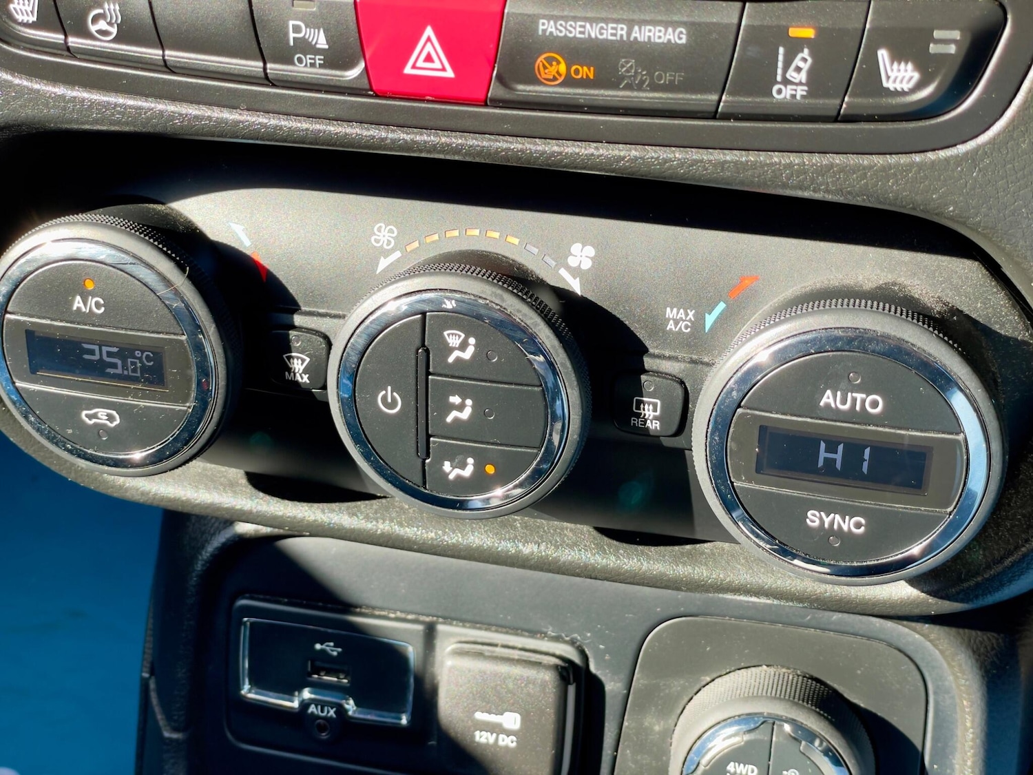 Used Jeep Renegade 2015 for sale - 76043146: Photo 49