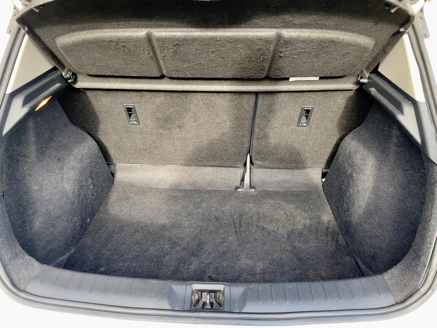 Used Nissan Pulsar 2017 for sale - 77683651: Photo 36