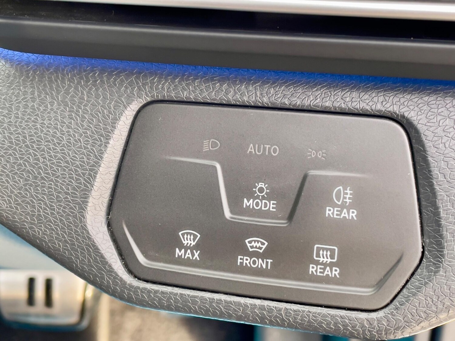 Used Volkswagen ID.4 2021 for sale - 77524409: Photo 34