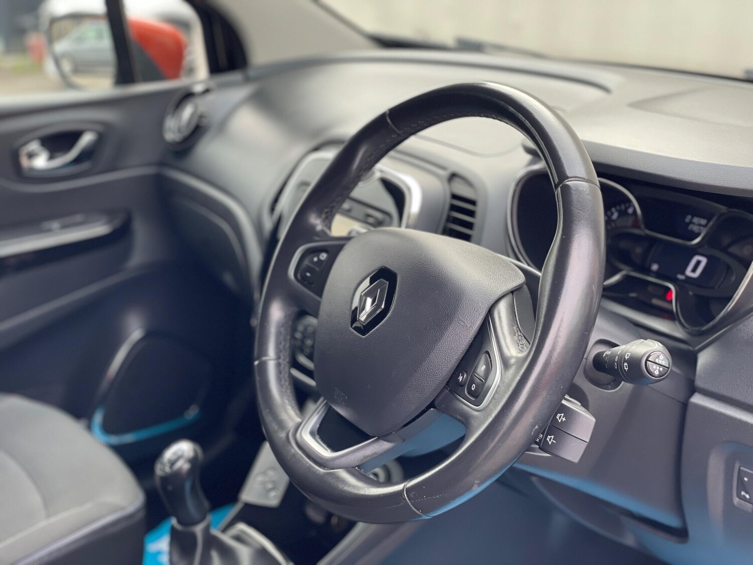 Used Renault Captur 2016 for sale - 76247716: Photo 33