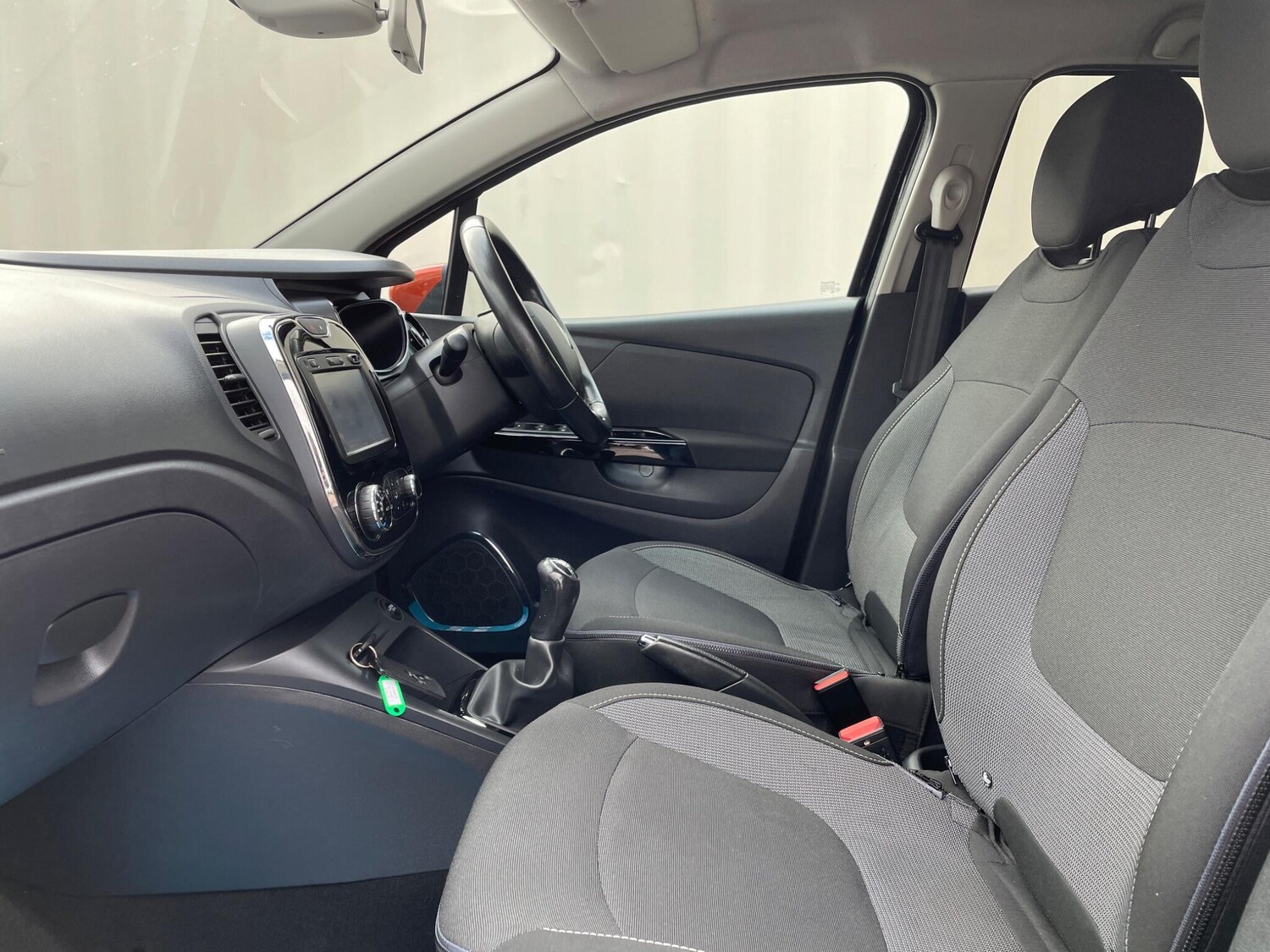 Used Renault Captur 2016 for sale - 76247716: Photo 42