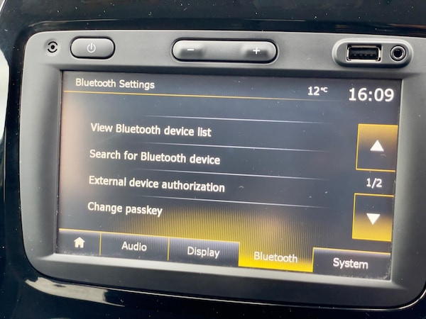 Used Renault Captur 2016 for sale - 76247716: Photo 50