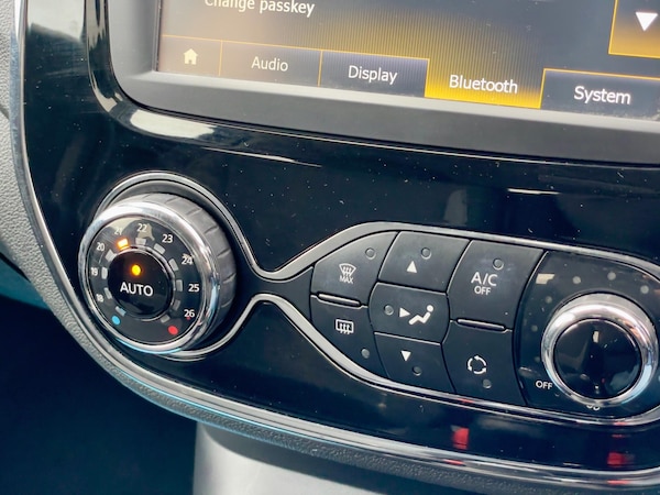Used Renault Captur 2016 for sale - 76247716: Photo 52