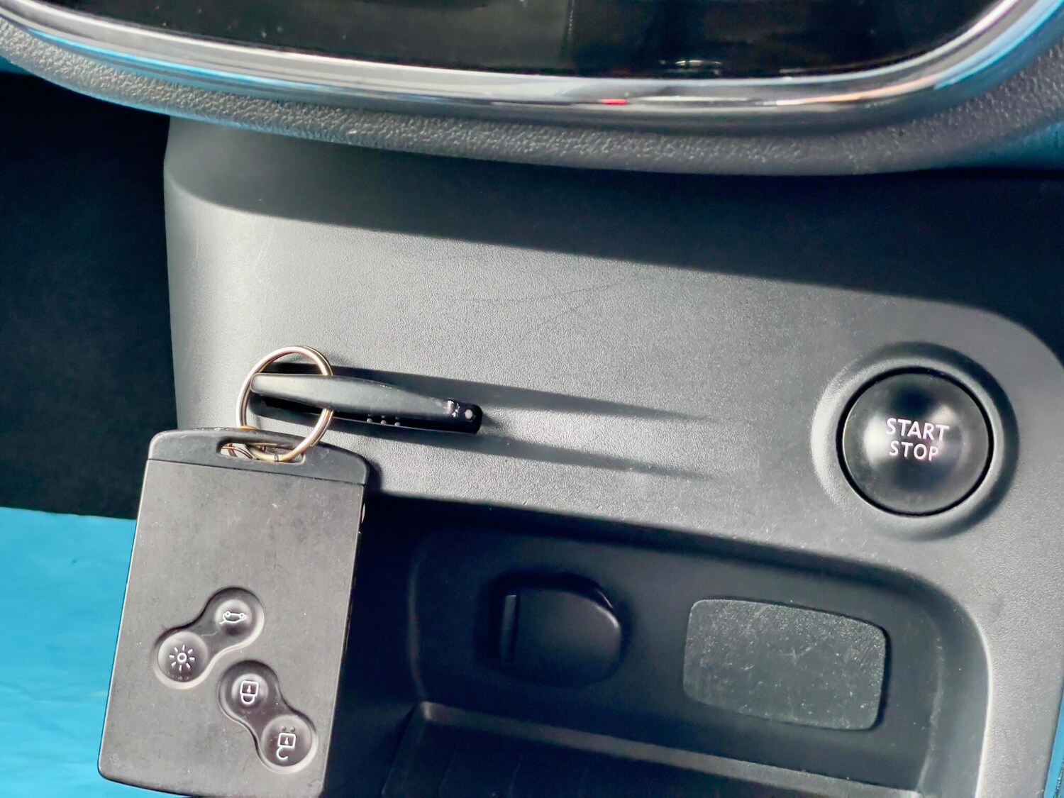 Used Renault Captur 2016 for sale - 76247716: Photo 53