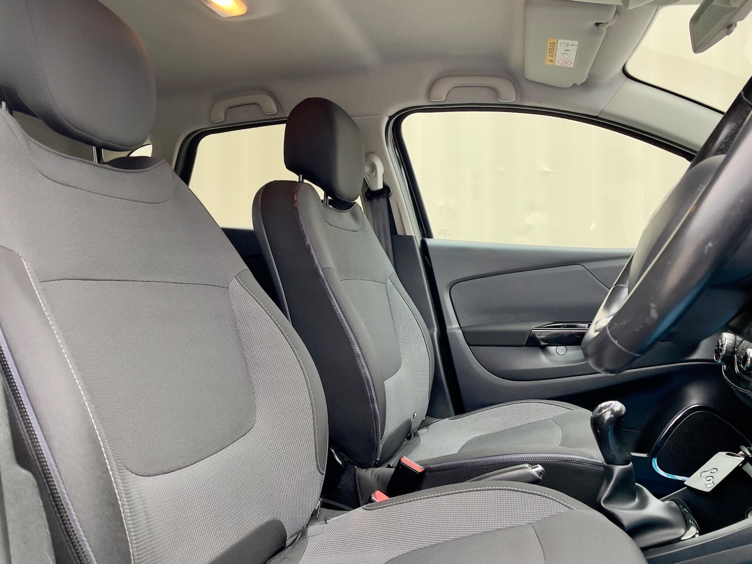 Used Renault Captur 2016 for sale - 76247716: Photo 7