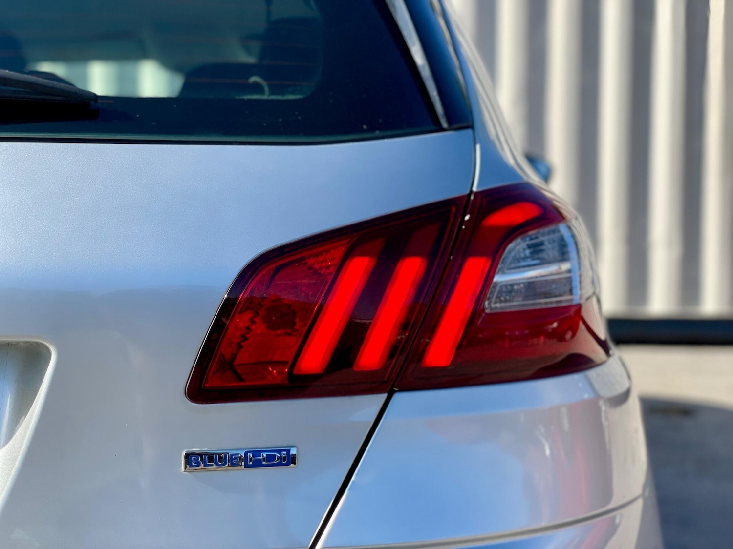 Used Peugeot 308 2015 for sale - 76997865: Photo 21