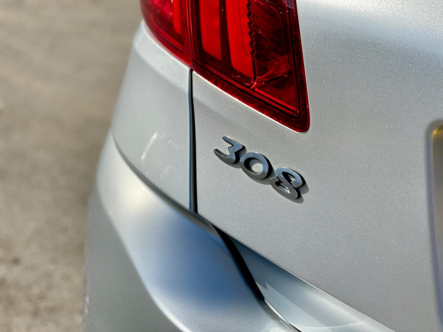 Used Peugeot 308 2015 for sale - 76997865: Photo 23