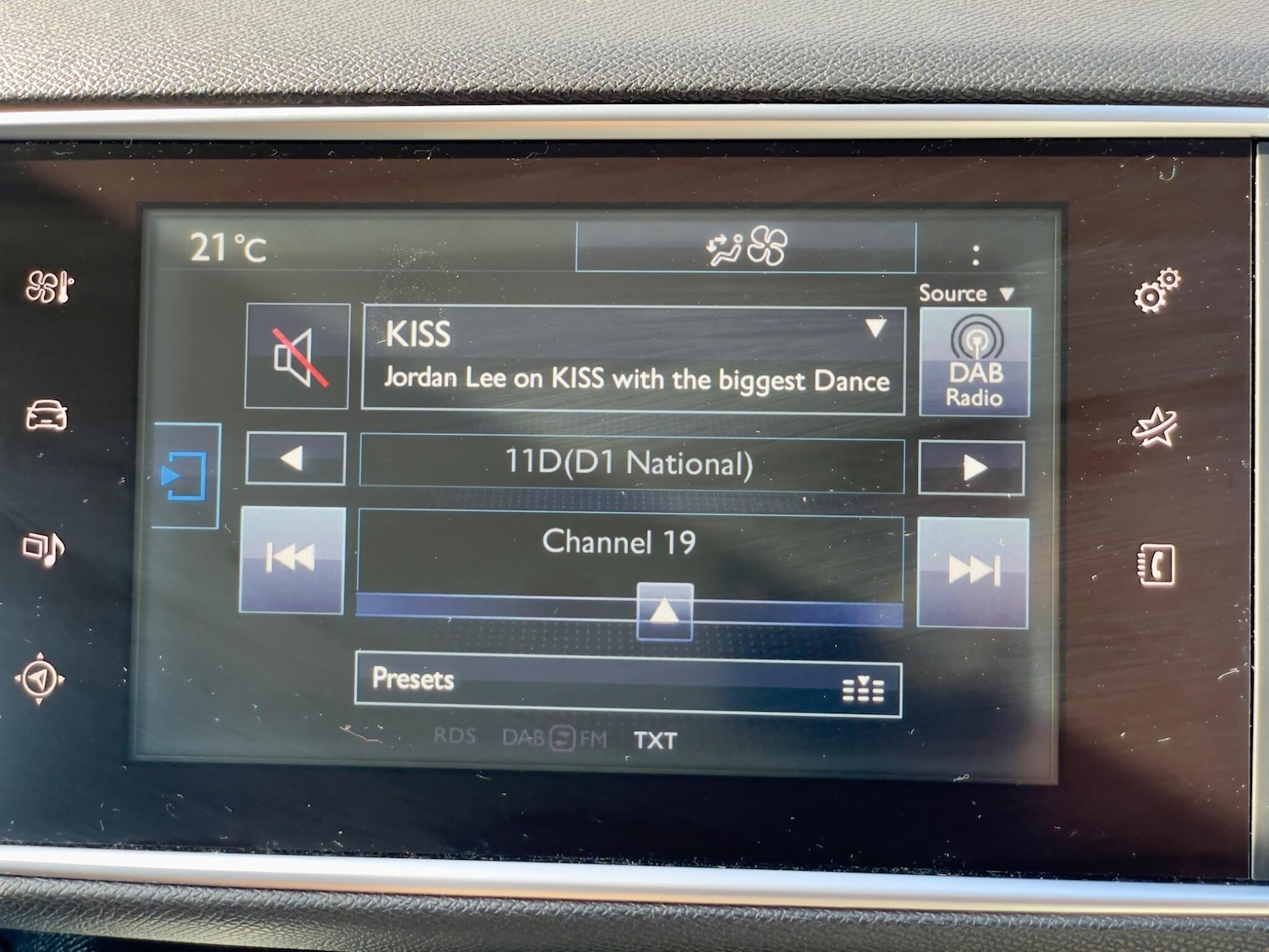 Used Peugeot 308 2015 for sale - 76997865: Photo 50