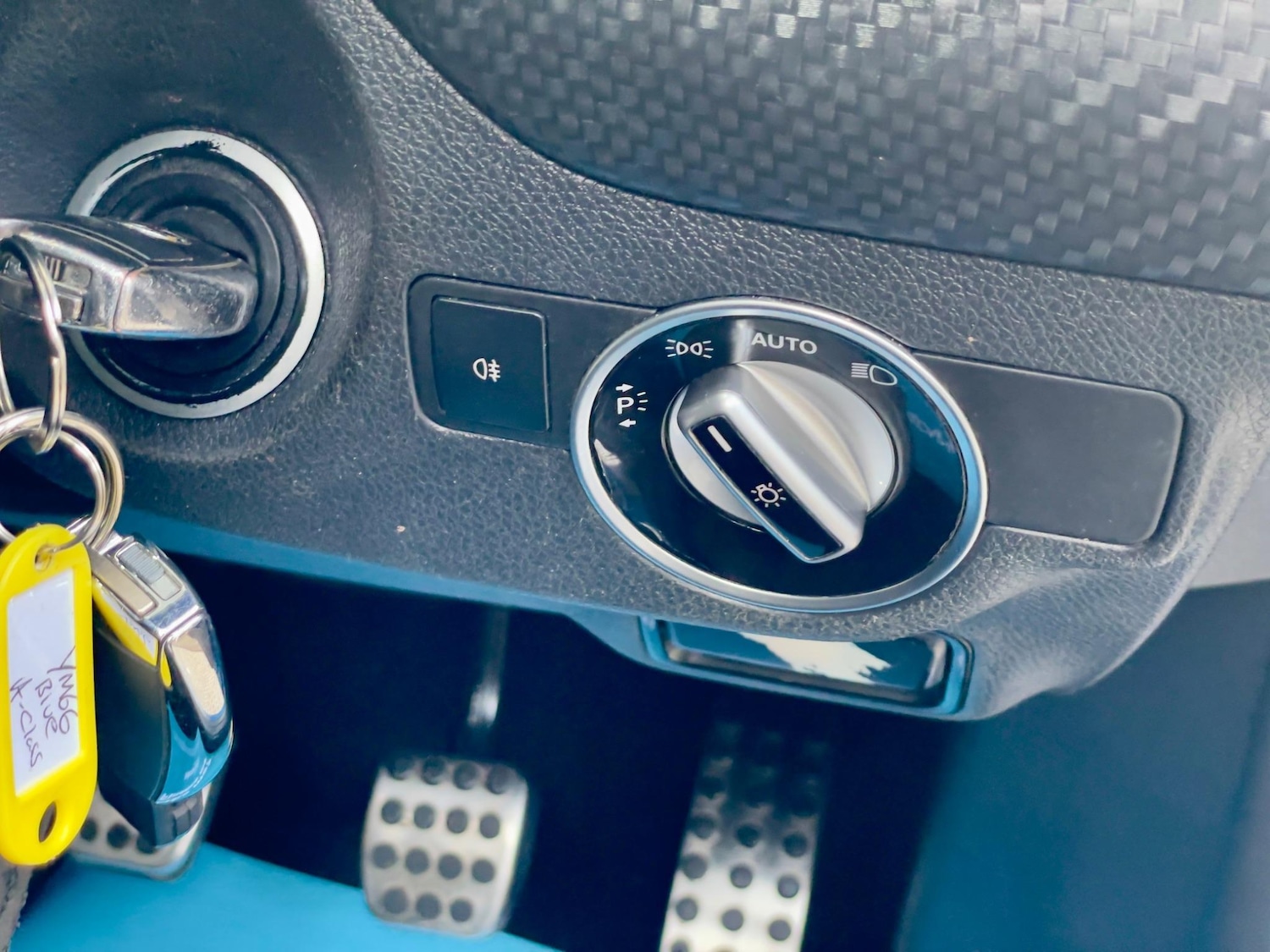 Used Mercedes-Benz A-Class 2017 for sale - 76855996: Photo 32