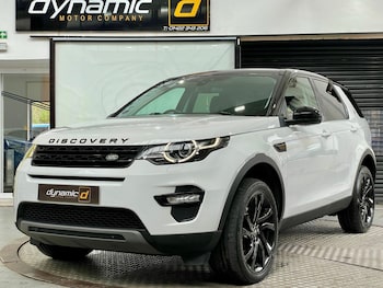 Used Land Rover Discovery Sport 2017 for sale - 79348837: Photo
