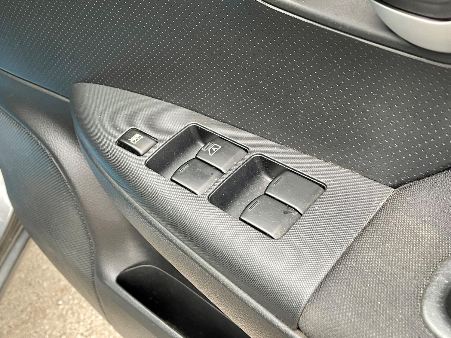 Used Nissan Note 2011 for sale - 76538760: Photo 28