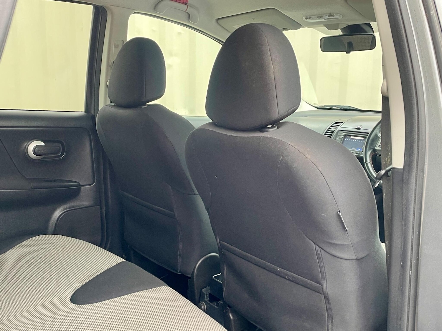 Used Nissan Note 2011 for sale - 76538760: Photo 34