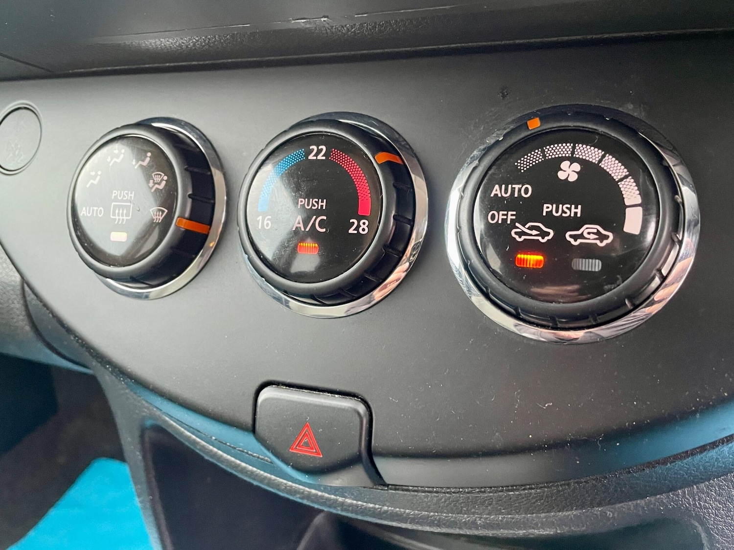 Used Nissan Note 2011 for sale - 76538760: Photo 42