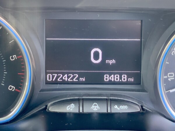 Used Peugeot 2008 2016 for sale - 76318190: Photo 35